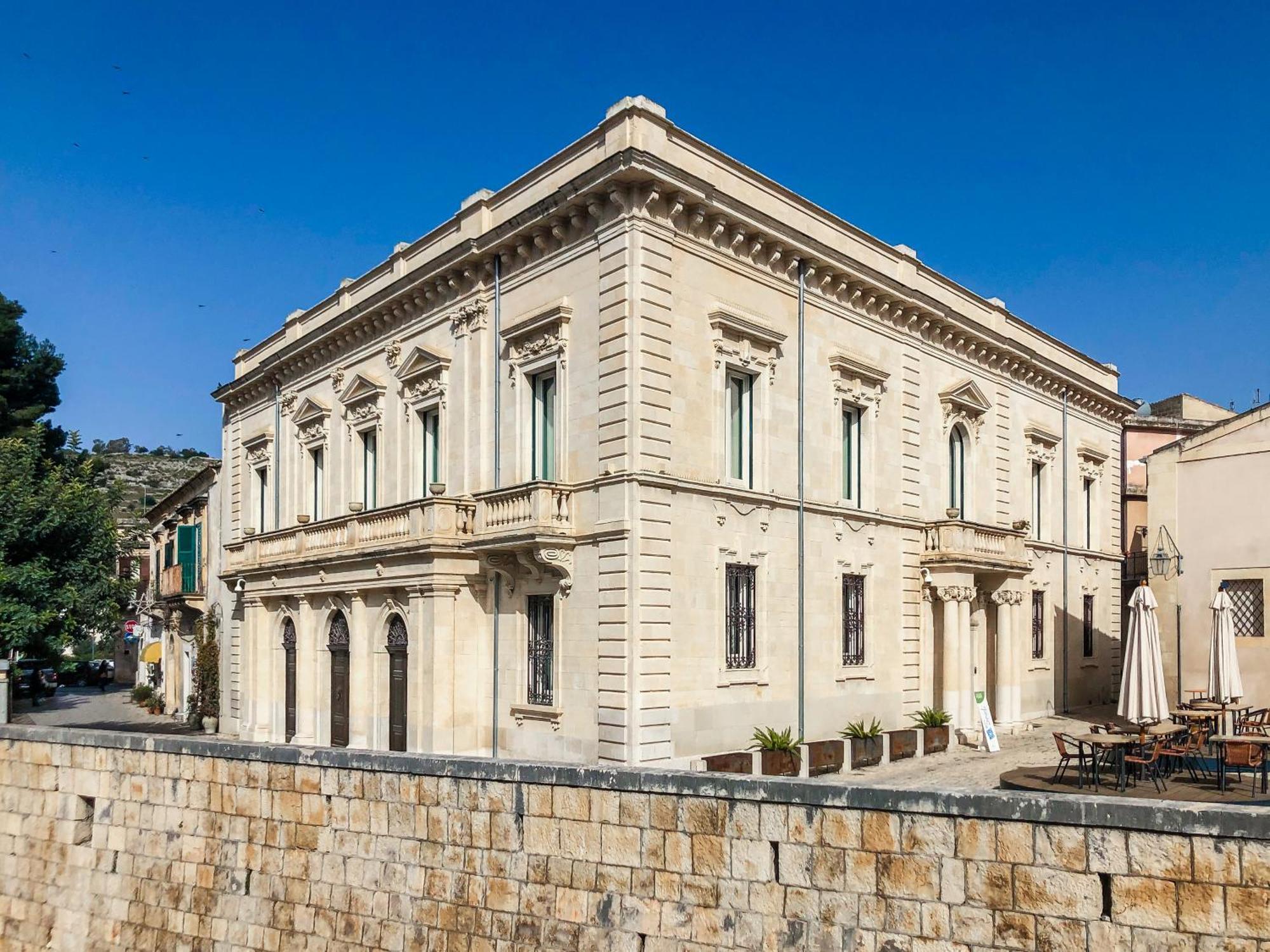 Palazzo Favacchio - Patane Hotel Scicli Eksteriør billede